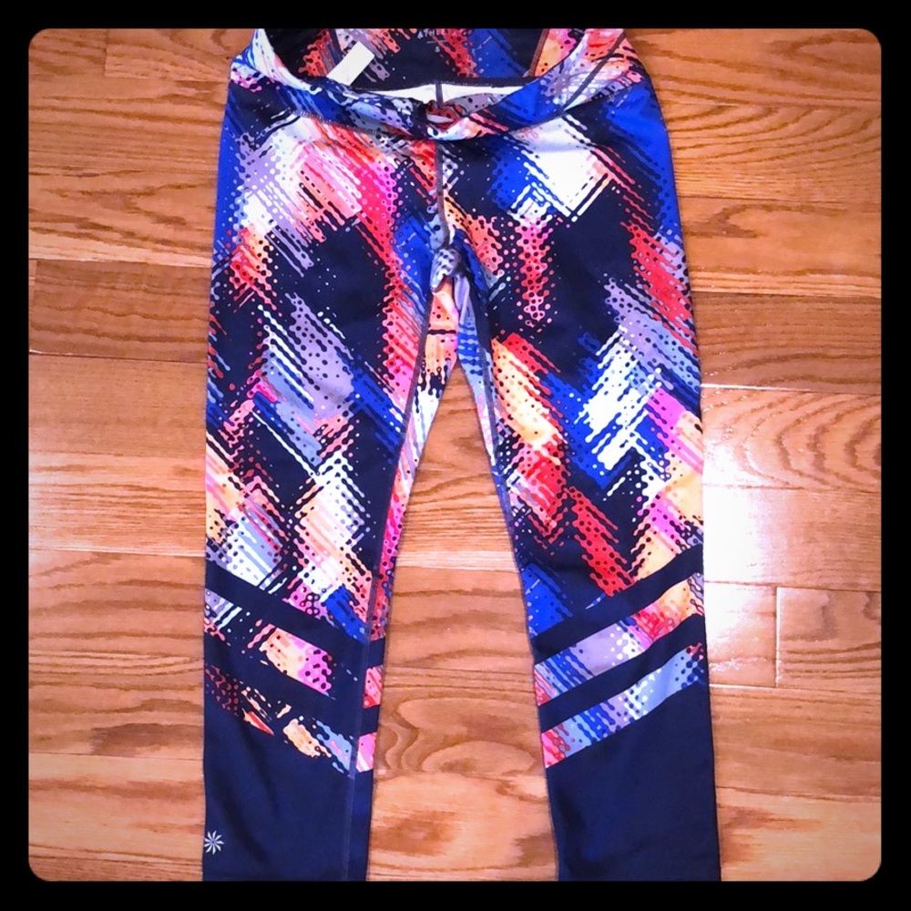 Athleta size S cropped pant NWOT!!